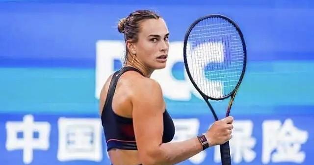WTA1000武汉网球公开赛16强全部产生！萨巴伦卡逆转晋级；斯瓦泰克、高芙轻松