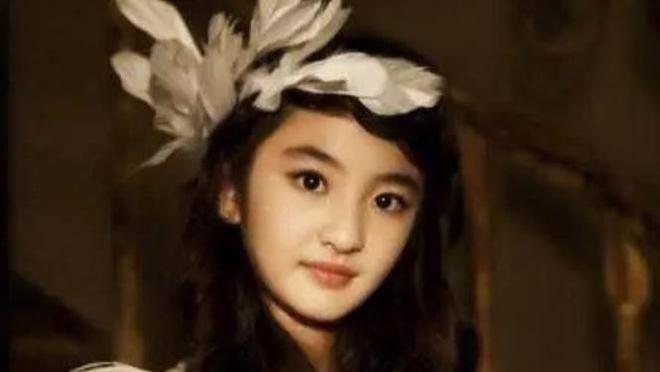 8岁定情，18岁闪婚：童星爱情的六年沉浮，如今怎样？