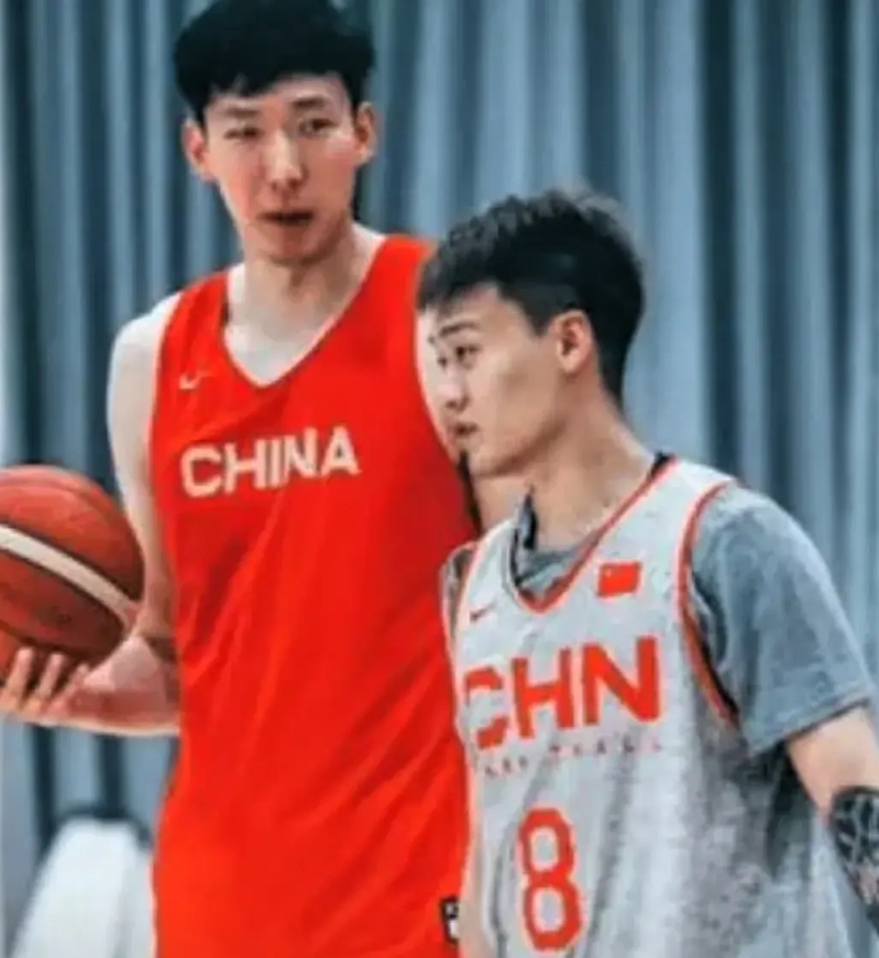 恕我直言！赵睿周琦假如成功在北京团聚，广东吃亏大，新赛季必然直接大结局，有实力争