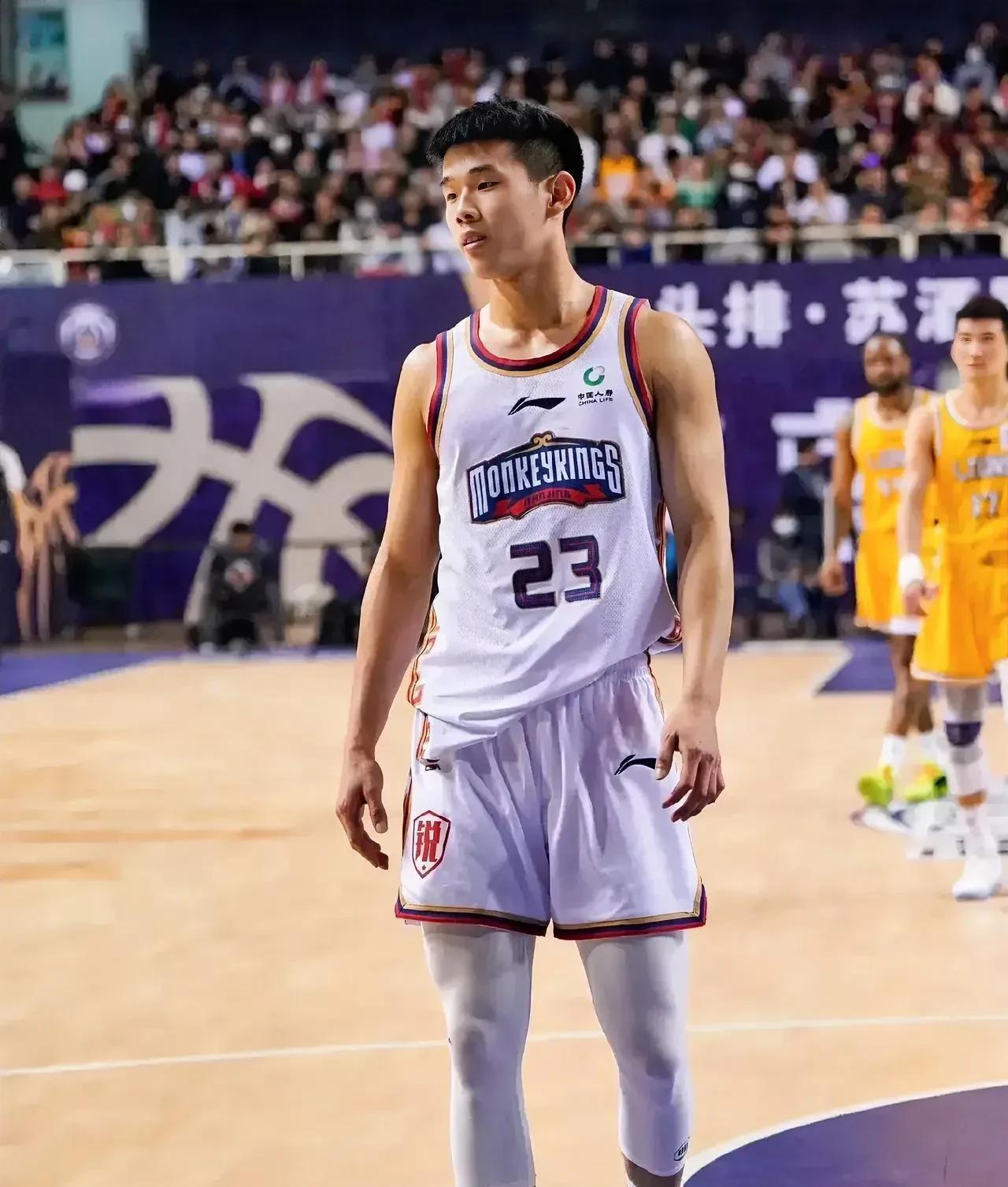林葳冲击NBA这事，现在看悬乎得很。昨天全运会U22福建打北京，他全场拿22分，