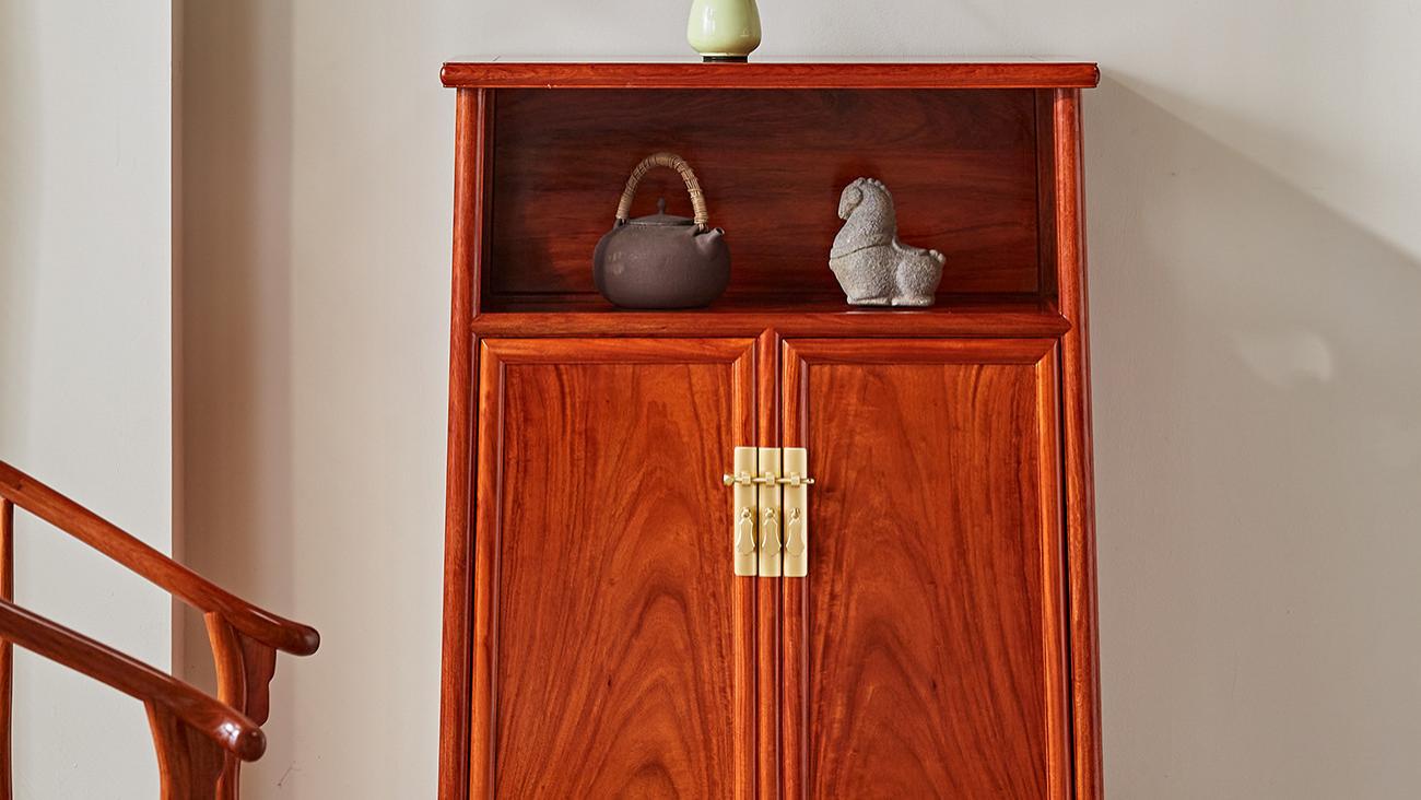 缅甸花梨木，海棠口，亮格圆角柜