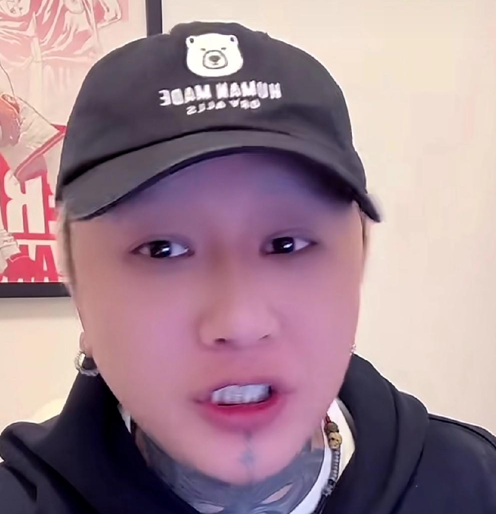 寂寞透露方丈停播原因，去澳门玩了！
         方丈曾经答应仙洋回来之前指