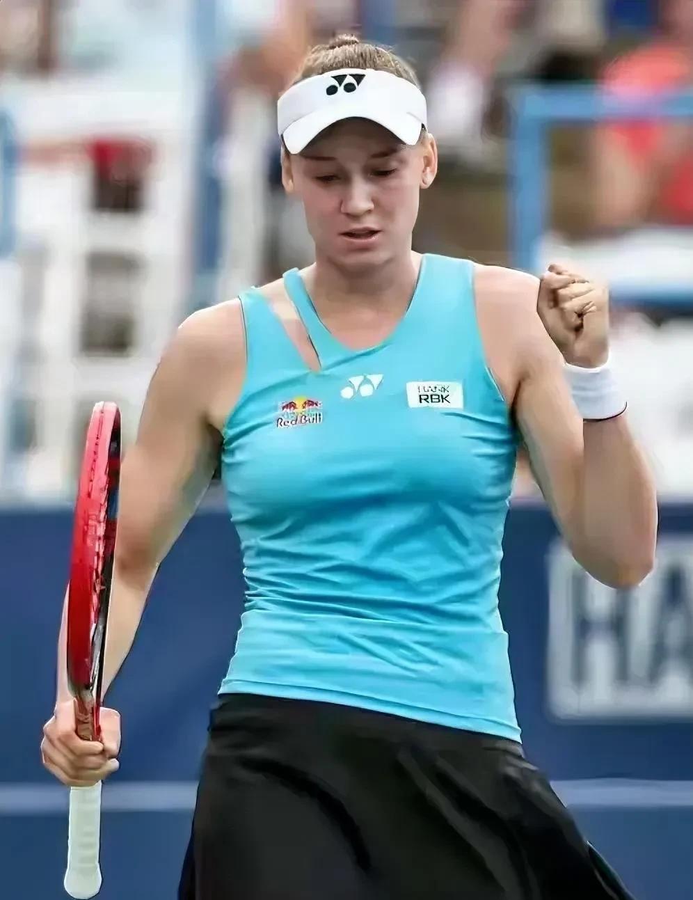 北京时间8月3日，刚刚结束一场2025赛季WTA1000 蒙特利尔站1/8决赛的