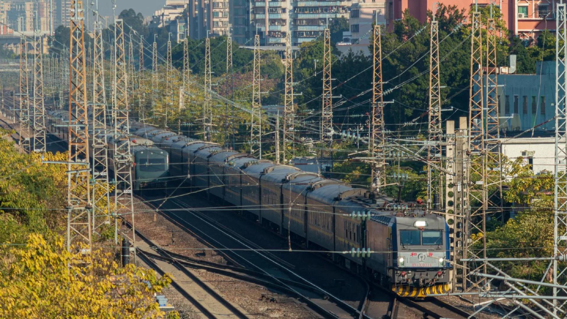 服役29年的火车正式退役，盘点下Z99/100次列车的前世今生