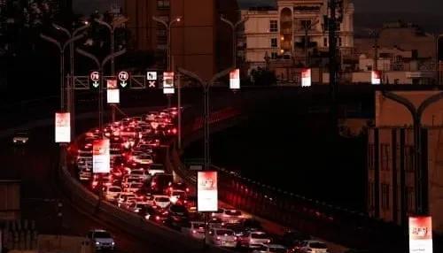 万人逃离德黑兰
今天晚上，德黑兰的出市区的道路已经水泄不通，预计有数万人逃离德黑