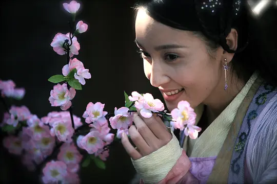    还是以前的《八仙全传之八仙过海》老剧好看啊，感觉没有我真正讨厌的角色，包括