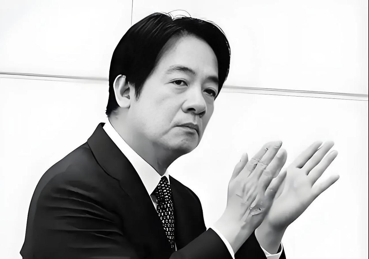 赖清德这一举动，已经完全失去民心了。
继上次台湾当局所谓的军演，把坦克开进闹市区