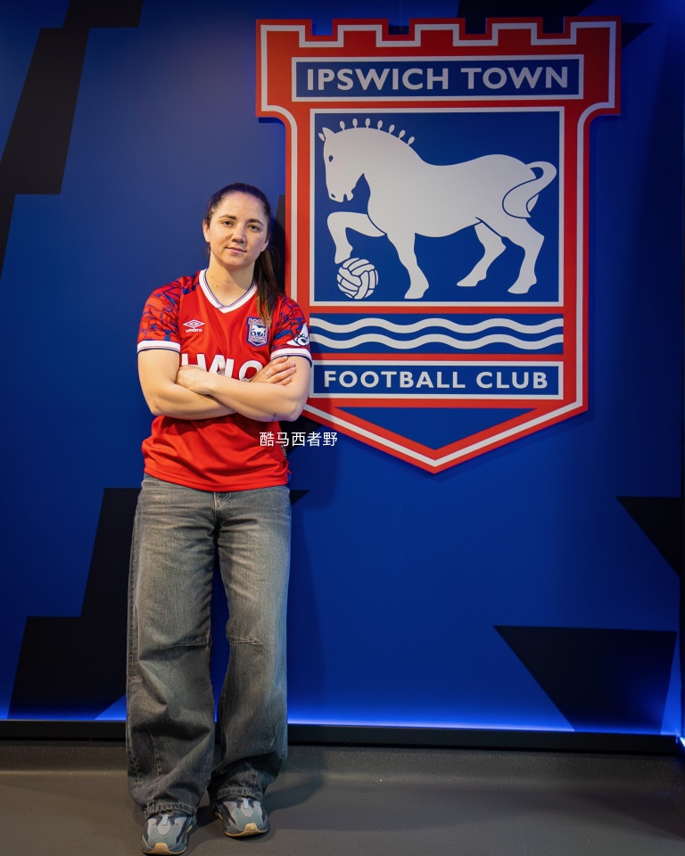 热刺小胖子格雷厄姆终于也走了，英冠球队伊普斯维奇镇女足官宣格雷厄姆的加盟，她将以