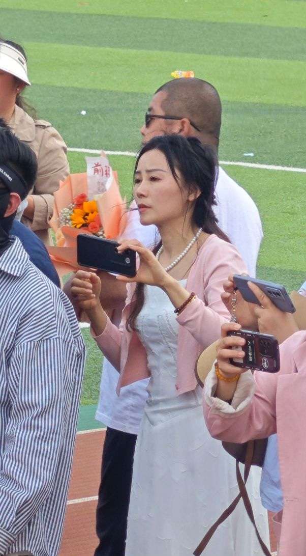参加家长会认识的，帮我看看怎么样？