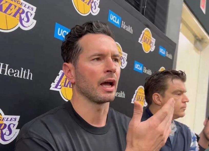 大胆雷迪克：“詹姆斯回归后，我们反而没组织了、更随机了。”
哈哈，这次不说某些人