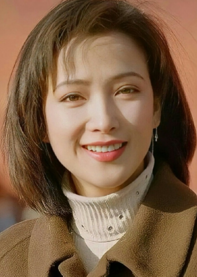 演员何晴去世！一路走好