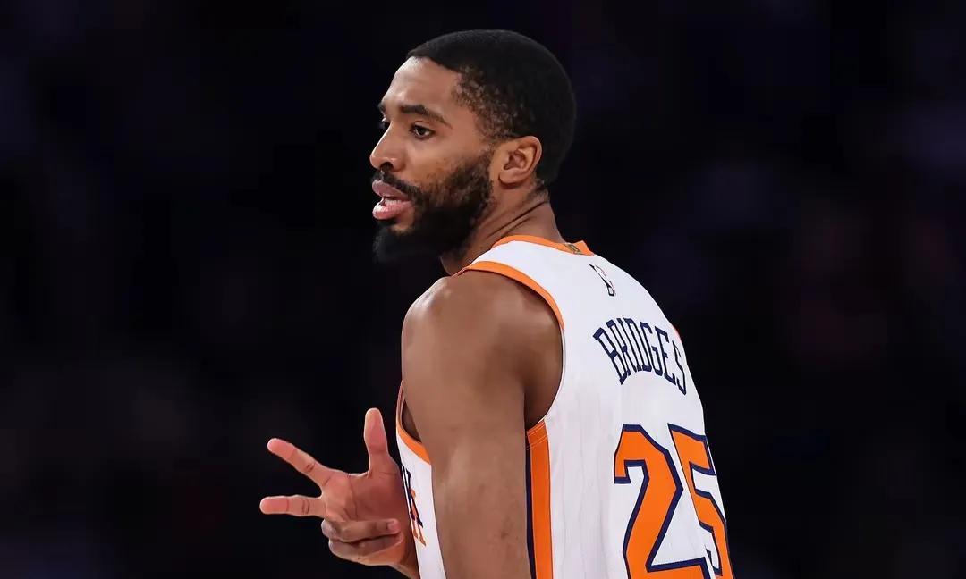 #nba# 塔图姆恨死布里奇斯了，又成为背景板了。
连续两场，都是被布里奇斯防的