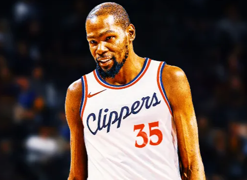 杜兰特独特的气质，低调，内敛，勤奋，对篮球的那份执着，一般球员身上根本找不到。他