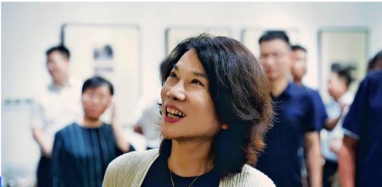 2005年，51岁的董明珠对市领导咆哮，“格力年销售额 138 亿，区区 9 亿