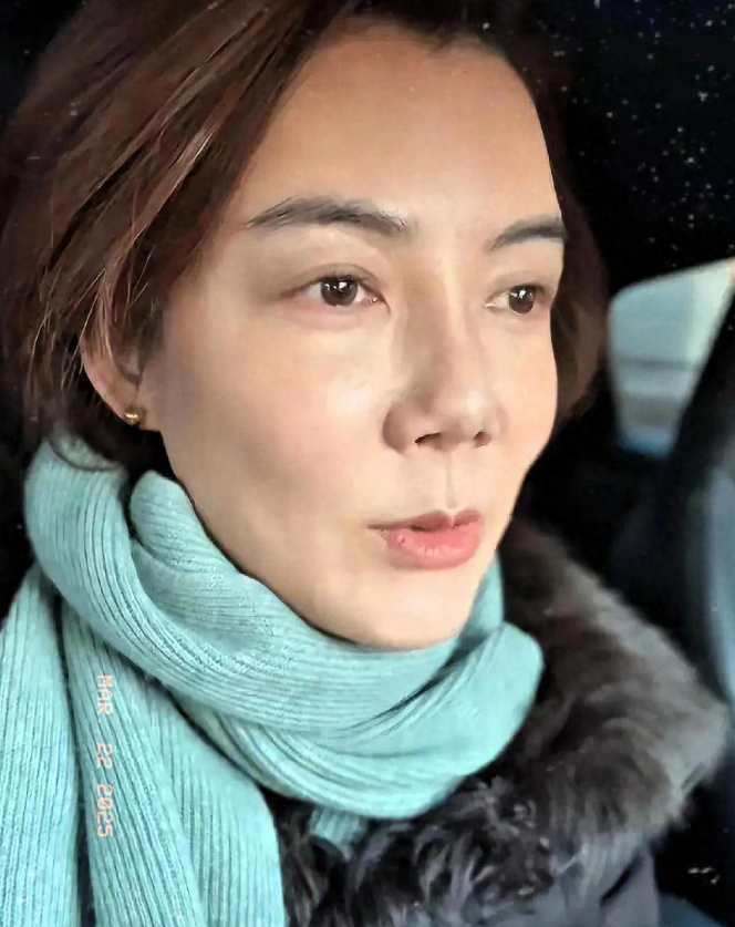 天啊，这是车晓都快认不出来了，明明跟孙俪同岁却老得不像一代人
车晓太可惜了，年轻
