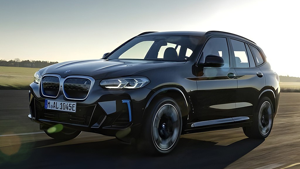 全款裸车23.69万，比奥迪Q5L优惠后还便宜，宝马iX3能抄底了？