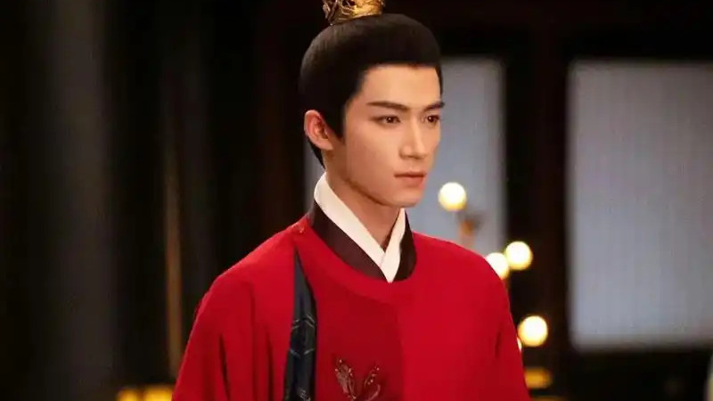 九位古装仪态满分的男演员：邓为第九，成毅第三，第一无可争议