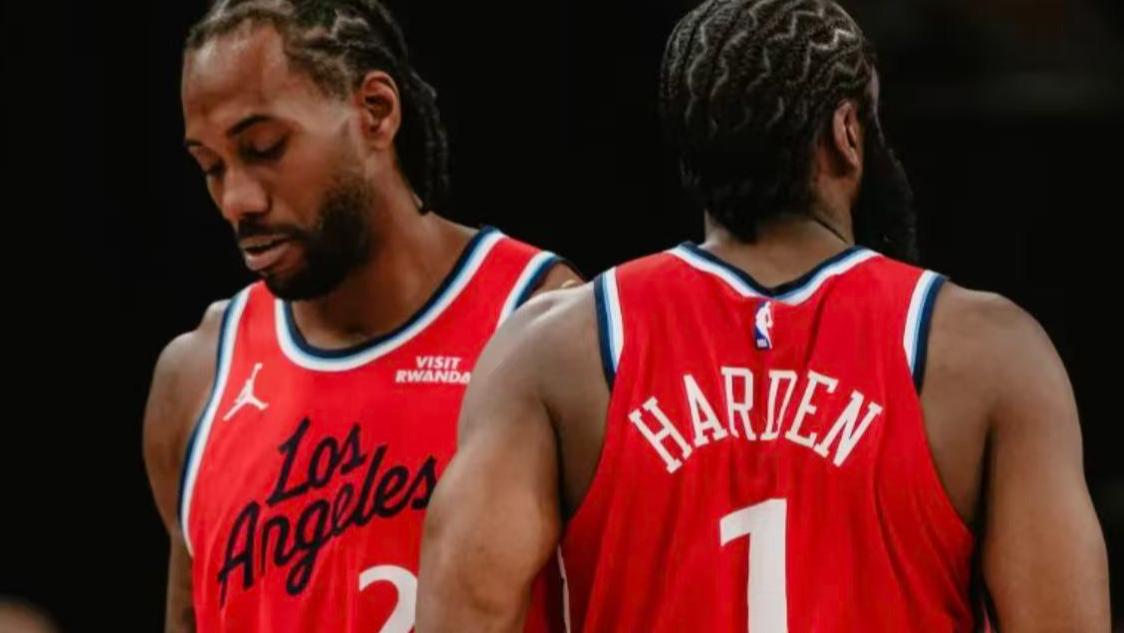 小卡复出砍24分！快船112-104掀翻湖人 詹东55分难挡哈登暴走