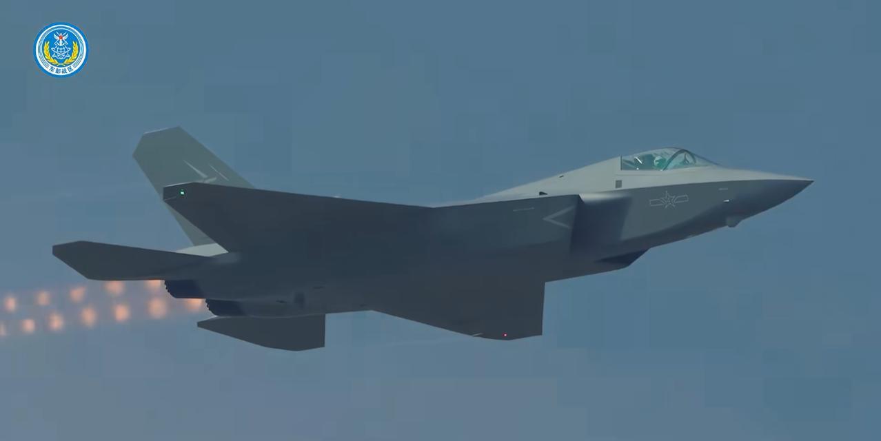 歼-35A好像率先装备东部战区的空军部队了，因为这次东部战区发布的视频里出现了多