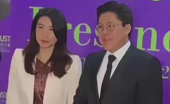 郭晶晶霍启刚撒狗粮[比心]的一天[捂脸]