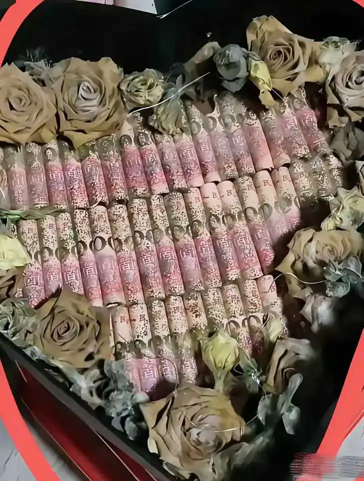 看见百字了吗？这样送女朋友才有面子。