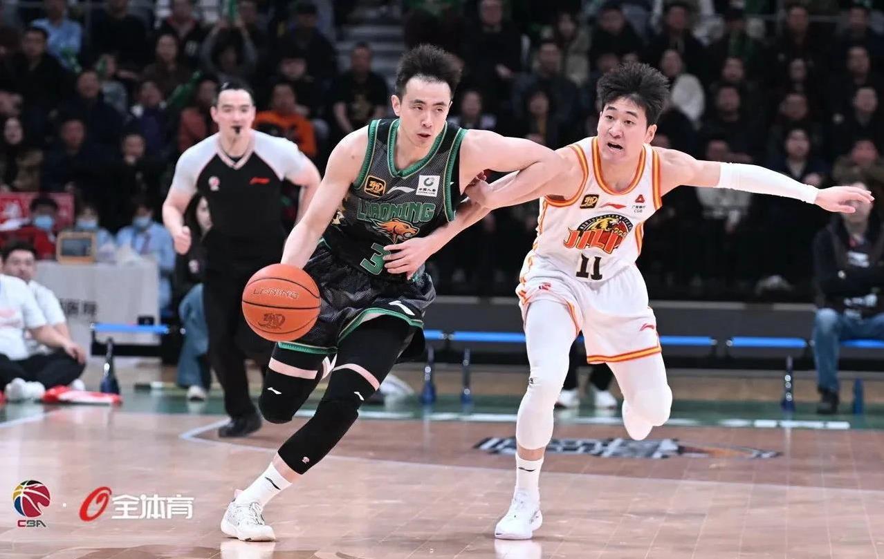 吉林男篮客场94:106输广东男篮，最近连续输球球队到了革新阶段，需要优化教练组