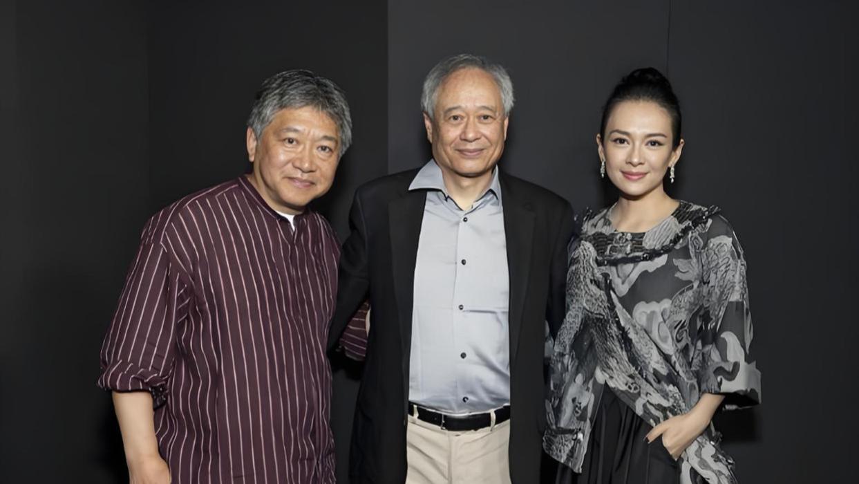 章子怡出席《卧虎藏龙》25周年放映会，章子怡与李安再续江湖情缘