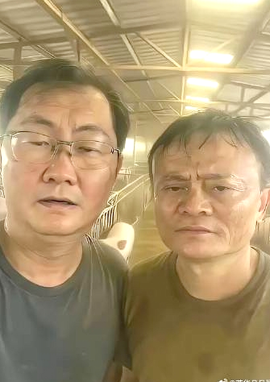 养猪场扩大规模了，新招来两个员工，应该给他们多少工资好呢？