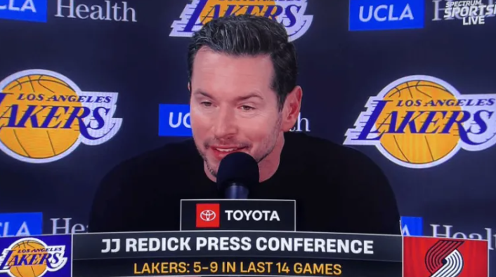 NBA常规赛，湖人116-132不敌开拓者。
此役后，湖人遭遇两连败，战绩降至2