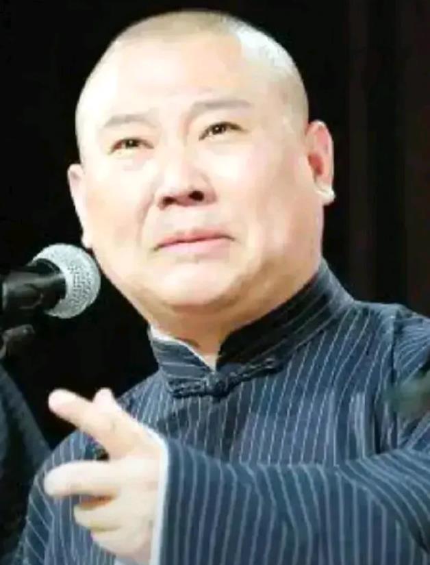 郭德纲真的不是一般的优秀！我本来以为郭德纲就是个说相声的小学生，但是我现在发现好