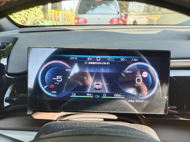 比亚迪真是太不要脸了
天天偷用我的油，过他的环保，今天ev模式竟然给我全程启动发