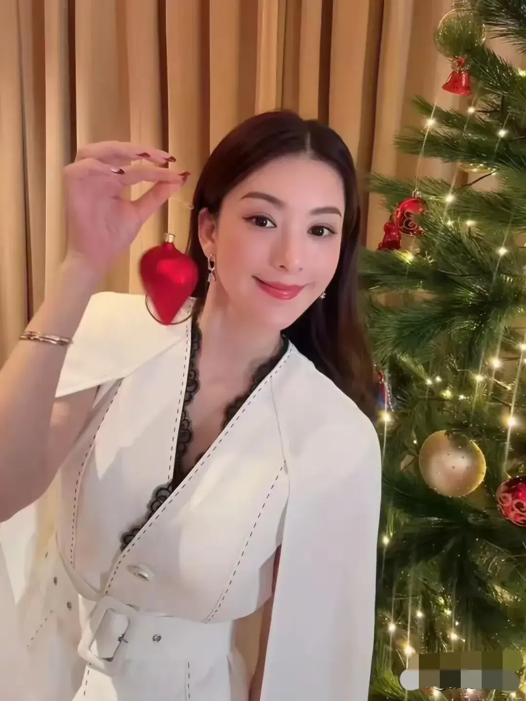 郭富城老婆真的漂亮！！！