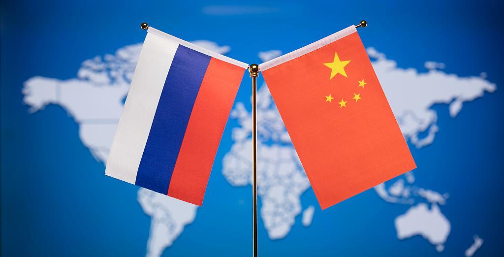 一个中国能顶整个欧洲
俄乌冲突爆发之后，情况就变了，中国和印度取代了欧洲，现在俄