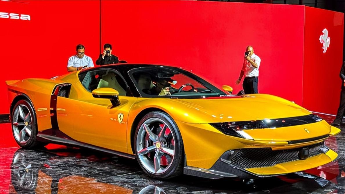 法拉利849 Testarossa东盟首秀登陆曼谷——百公里加速不到2.3秒！