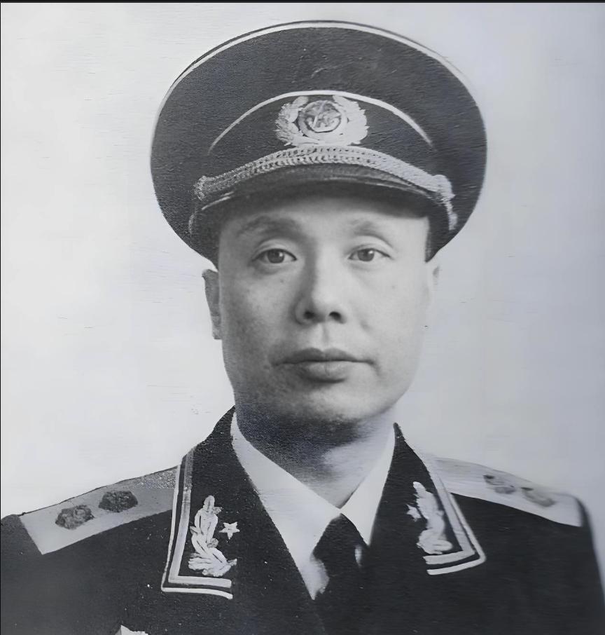 1943年，新四军13团伏敌，不料双方一接火，团长饶守坤就觉得情况不妙：“糟了，