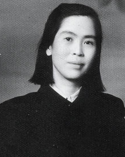 1984年，贺子珍在上海溘然长逝，她生前最后的愿望就是希望能够将自己的骨灰葬在北