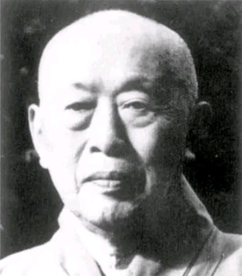 1944年那会儿，抗日战争打得正激烈，咱们中华民族到了最危险的时候。日本鬼子到处