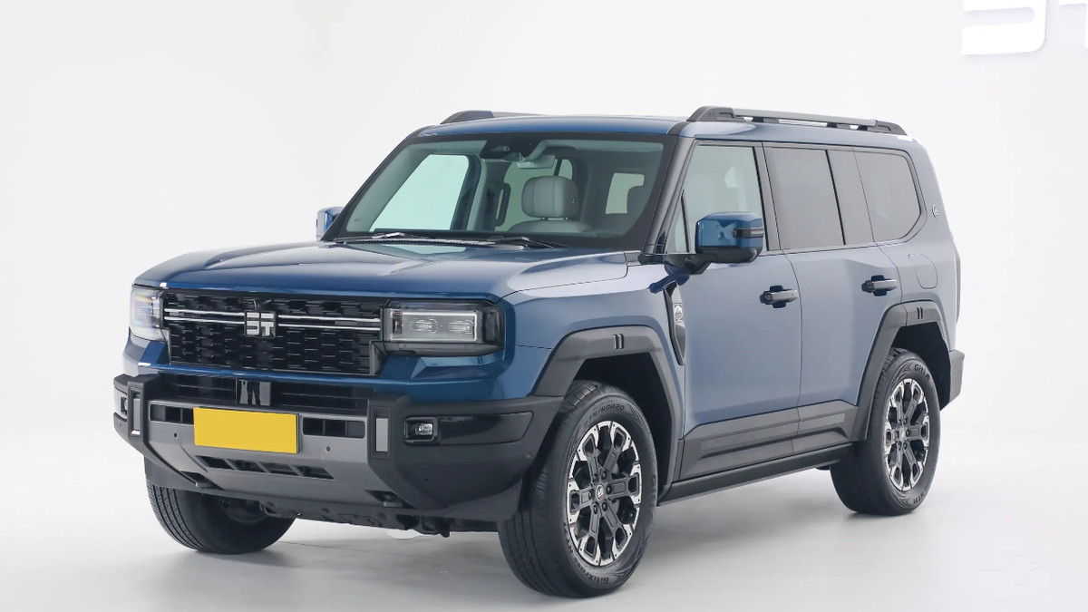 捷途纵横G700 32.99万起，带华为智驾，还可以浮水，对标仰望U8？