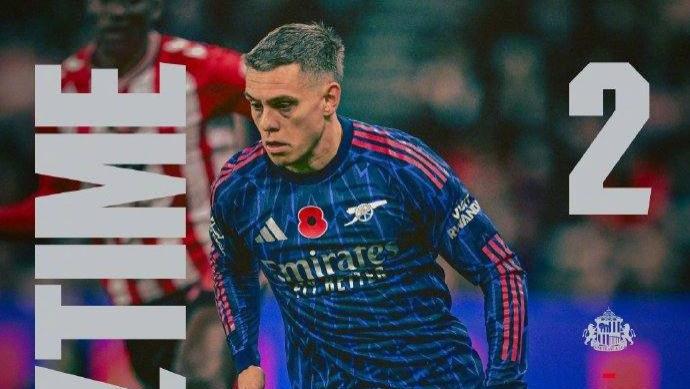 94分钟遭2-2绝平！英超领头羊翻车，10连胜终结，利物浦曼城狂喜