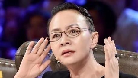 宋丹丹不再回避！坦言老了后身体亮红灯，无奈做出选择引争议