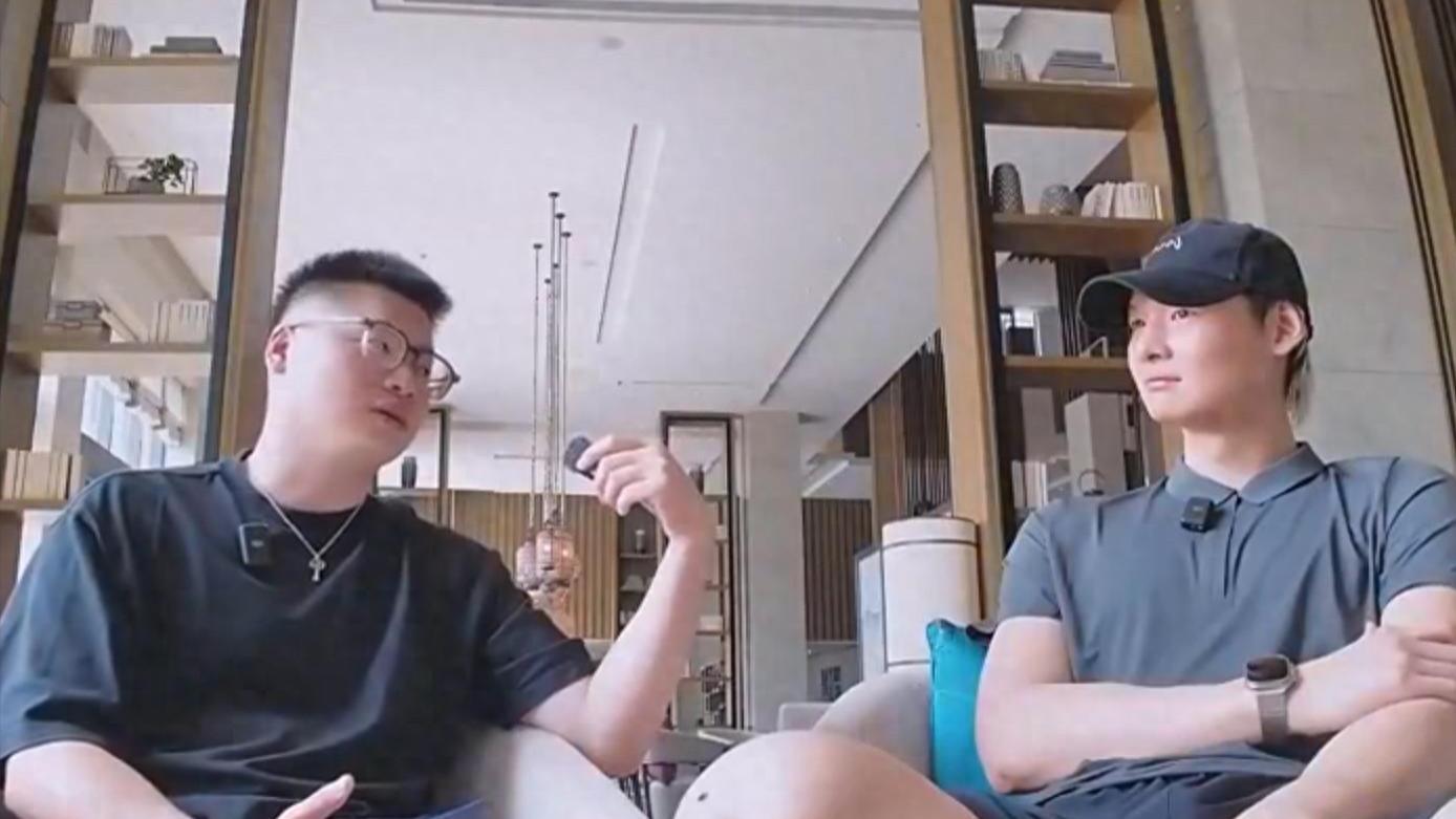 王哲林回应被叫“王奶奶”，谈两大心理阴影，印象最深的球迷