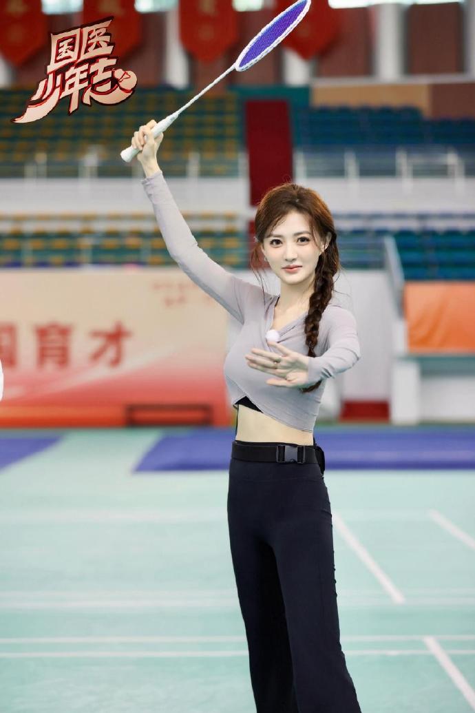 徐璐是幼态美的巅峰了吧，这哪是30岁，这明明是满三十减十！