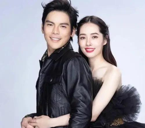 向佐欠钱不还引争议











天呐！向佐竟然欠钱不还？还欠了这么多？