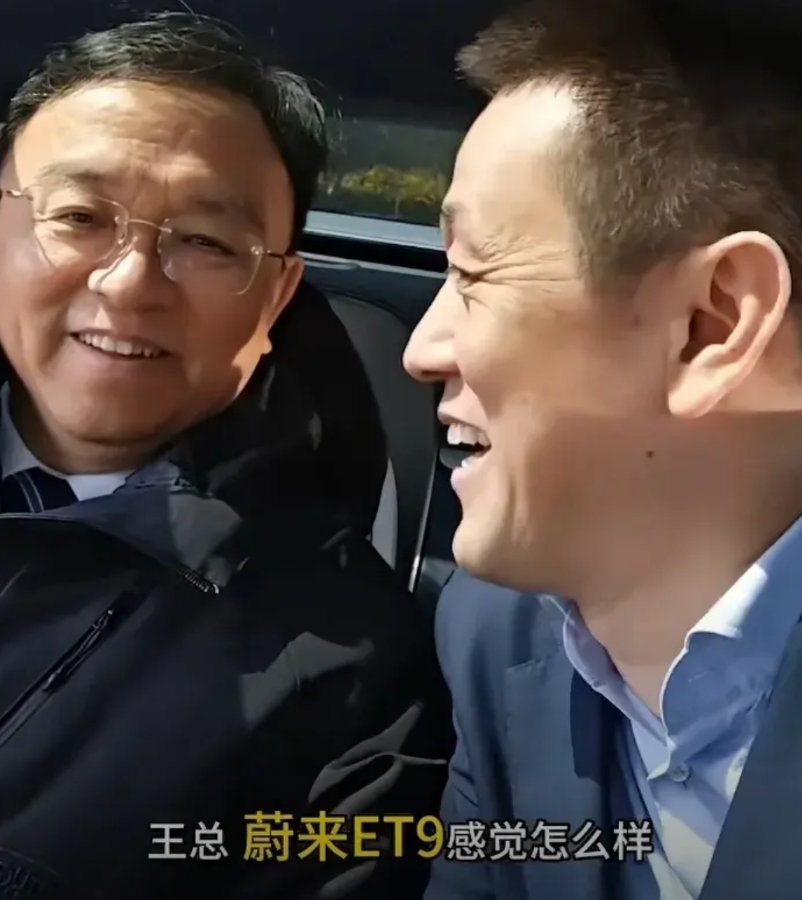 蔚来汽车首席执行官李斌真是太拼了！这两天，他为了蔚来新上市的80万豪车ET9四处