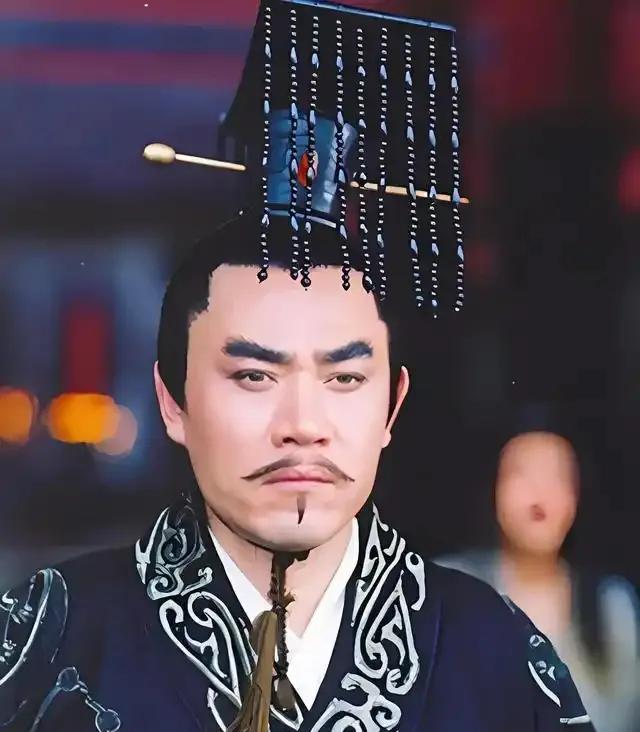 判断一个人是不是真懂历史，
就问他：汉武帝算不算雄才大略之主？
如果回答说不算，