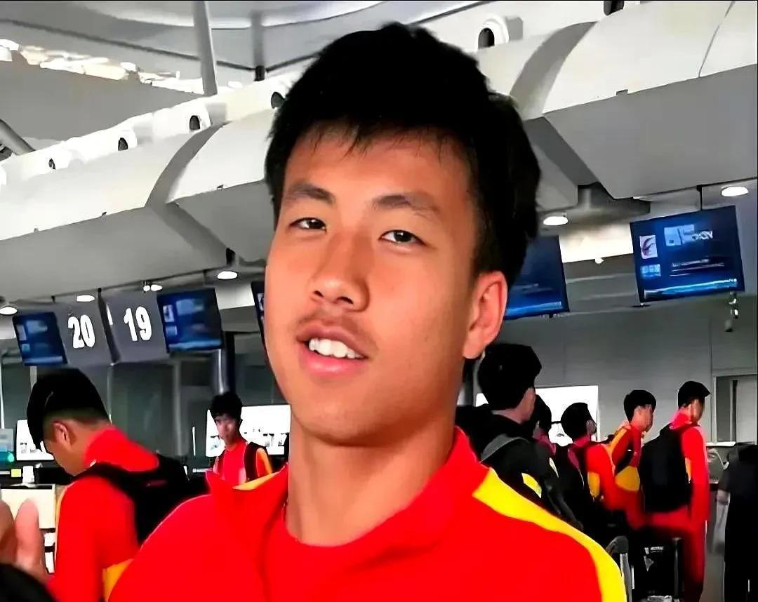U16国家队的谢晋和U17国家队的艾比布拉，谁会成为下一个王钰栋？
其实谢晋和艾