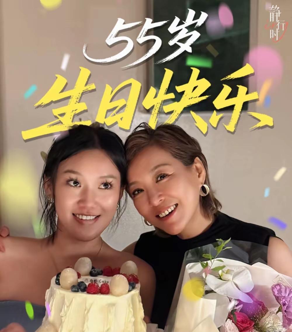 年纪大时子女多已长大，能给予陪伴和情感支持