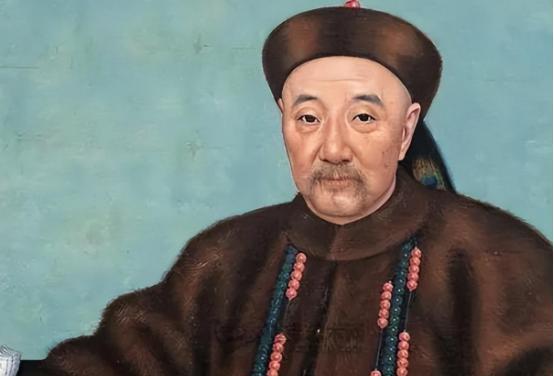1863年，发妻周氏问左宗棠：你每个月的俸禄是多少？左公答：一年40000两白银