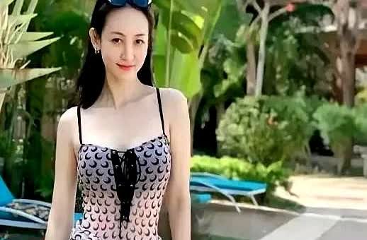 说真的我看到王皓教练的妻子照片有点惊讶！

听说她叫闫博雅，今年38岁，以前