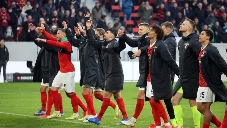 今日足球推荐 12月3日周三竞彩足球推荐：精选15场比赛分享，精彩足球二串！